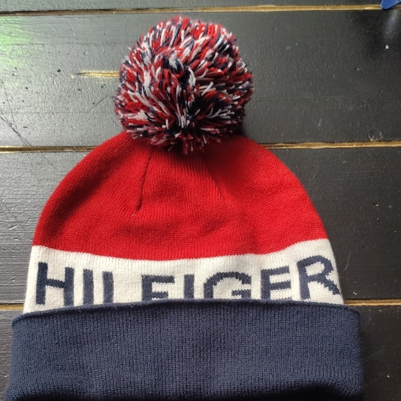Tommy Hilfiger Red and Navy Knit Hat - Picture 2 of 8
